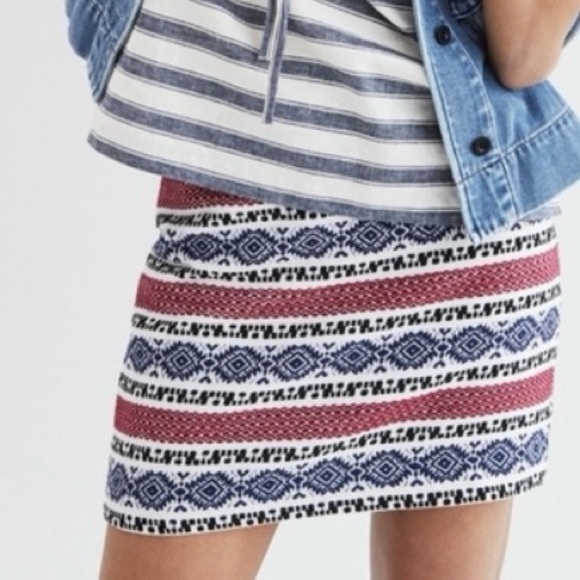 Madewell Embroidered Tapestry Jacquard Gamine Skirt Size 6 Blue Red Off-White - Picture 11 of 11